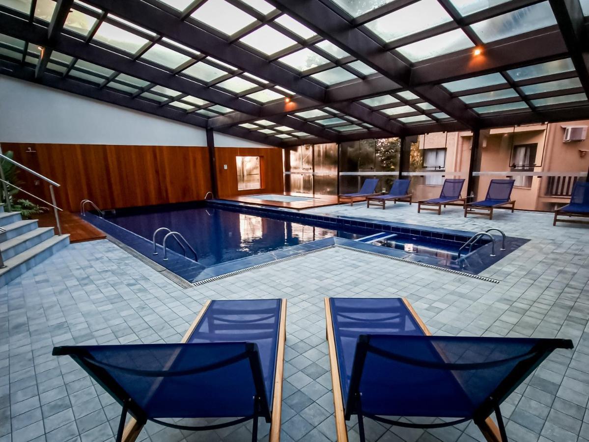 Wish Serrano Resort Gramado Esterno foto The pool at the hotel