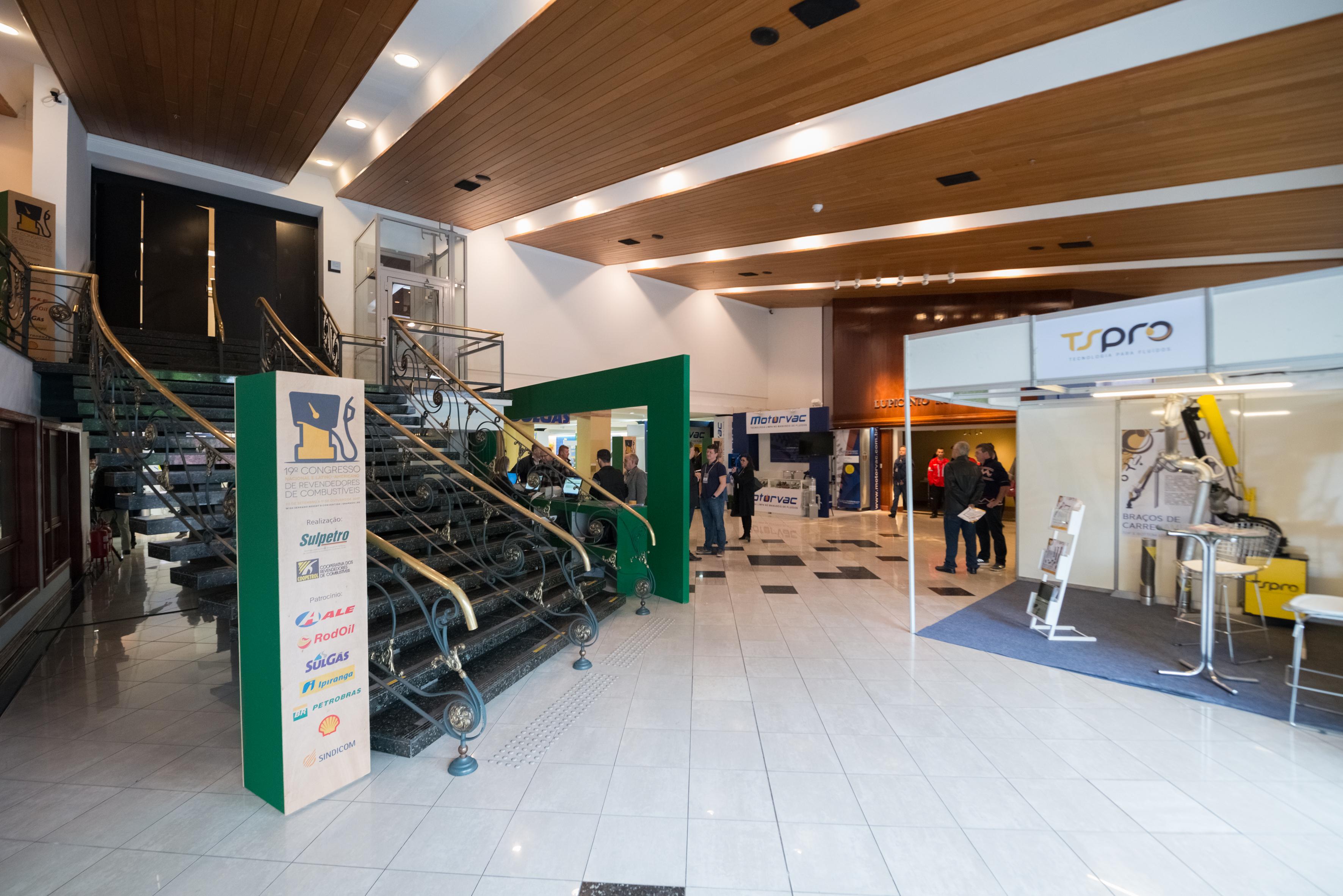 Wish Serrano Resort Gramado Esterno foto The foyer of the National Convention Centre