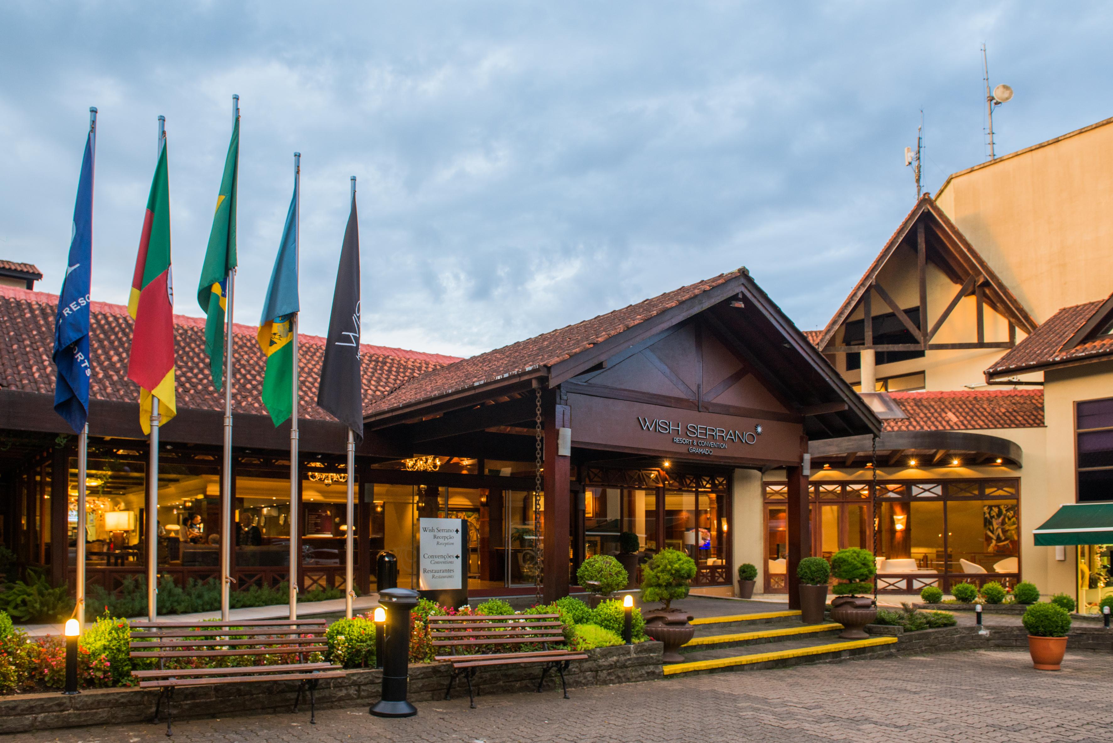 Wish Serrano Resort Gramado Esterno foto The entrance of the hotel